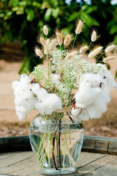 floral wedding centerpiece idea