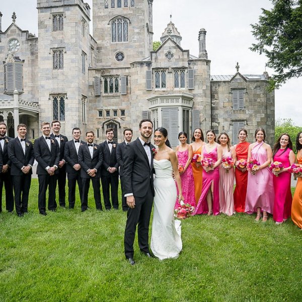 wedding bridesmaids and groomsman
