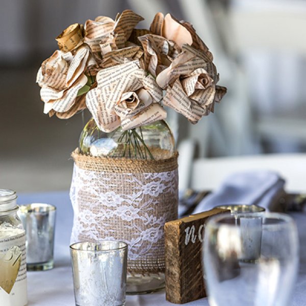 Paper flowers wedding centerpiece Paper flowers wedding centerpiece
