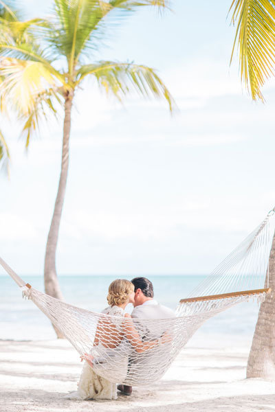 beach wedding photo