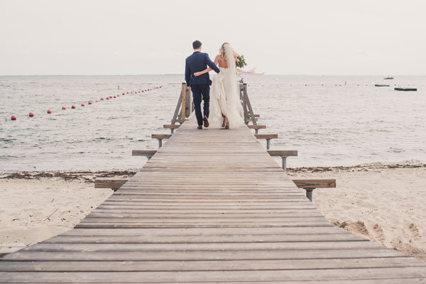 beach wedding photo