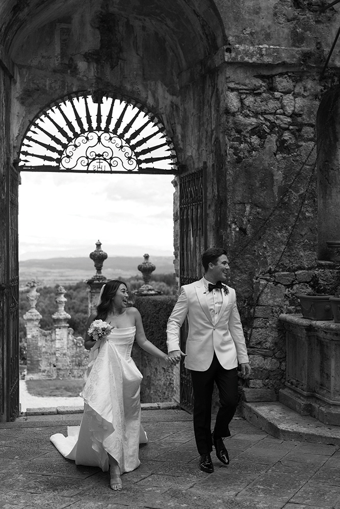 tuscany castle real wedding