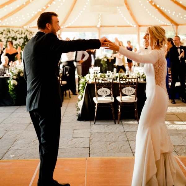 wedding reception bride groom first dance wedding reception bride groom first dance