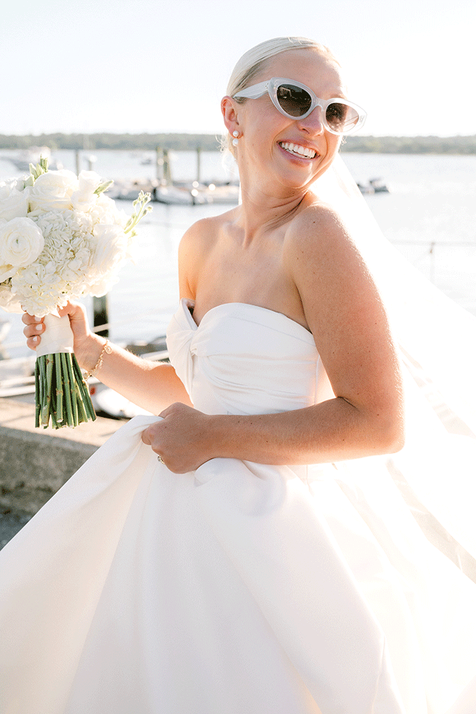 pantone cloud dancer wedding inspiration pantone cloud dancer wedding inspiration